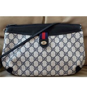 Authentic Vintage Gucci Black Monogram Canvas Leather Crossbody Clutch Bag